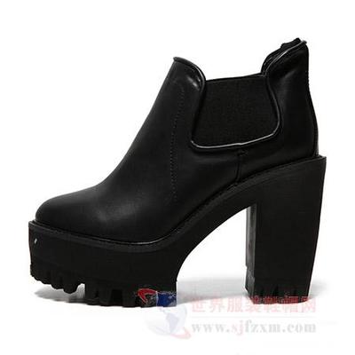 秋季百搭鞋款推薦 打造百變造型